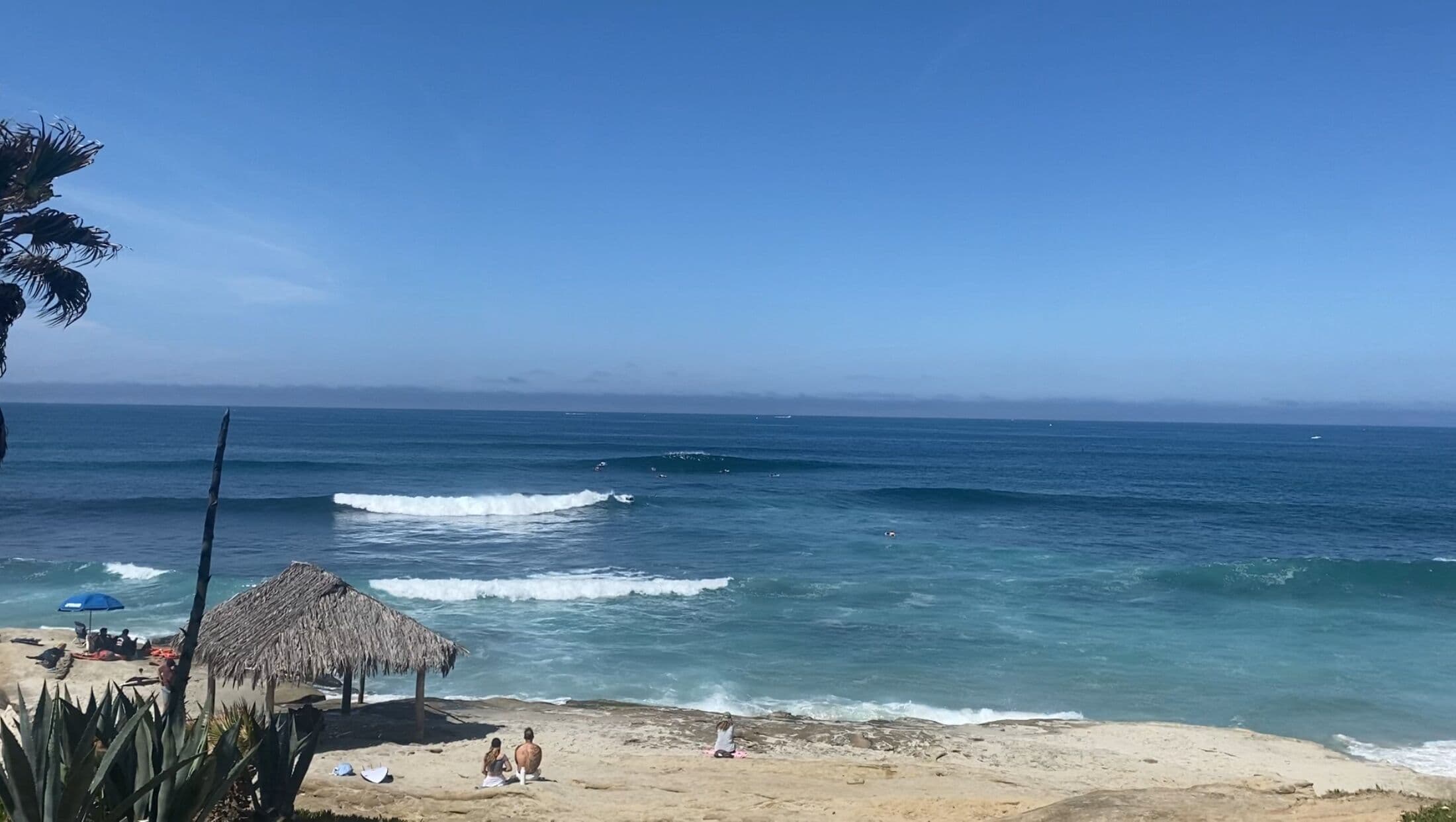 Waves rolling into Windansea beach